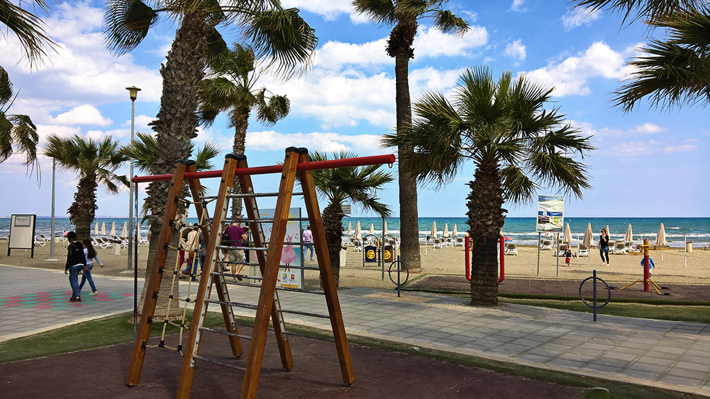 Plaza Mekenzi Larnaka Kipar