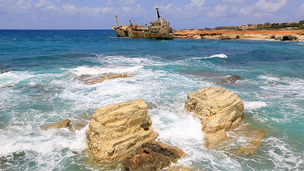 Edro III olupina broda Pafos Kipar