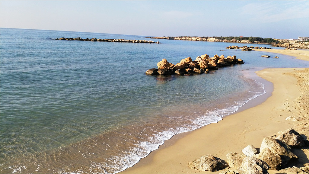 Koralski zaliv Coral Bay Pafos Kipar