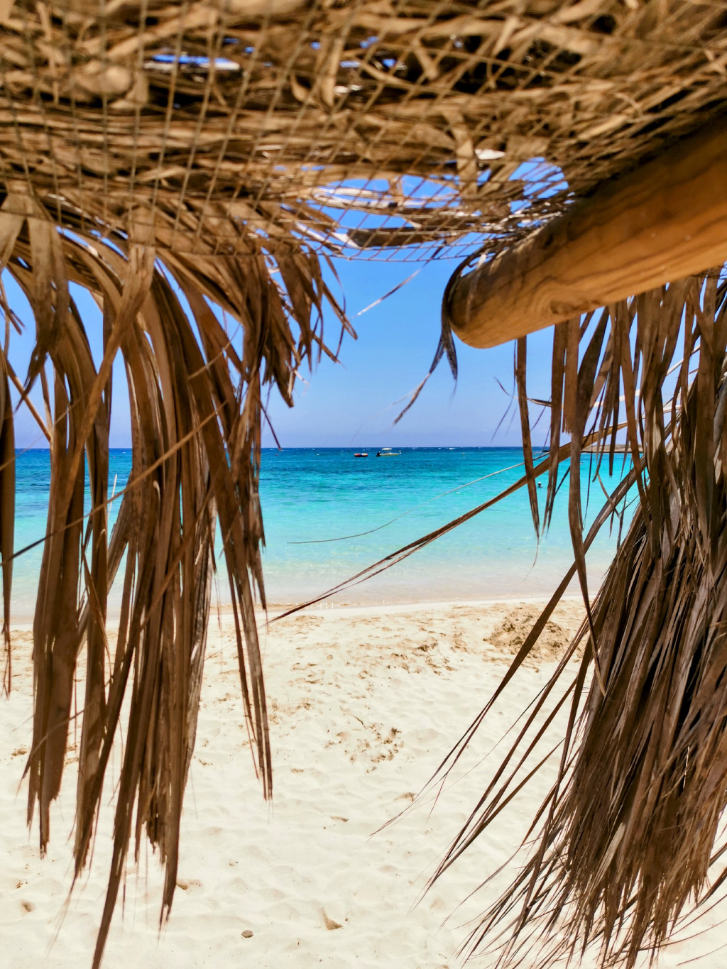 Plaža Makronissos Kipar