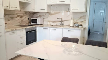Sunny Coast Apartman